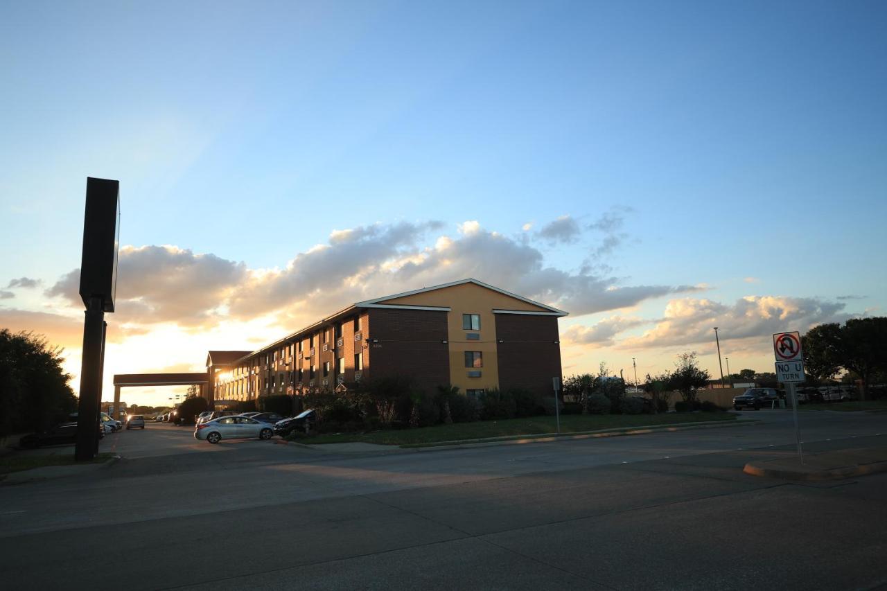 Quality Dfw Airport North - Inn 2*