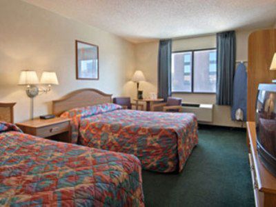 Inn Quality Dfw Airport North - 2*